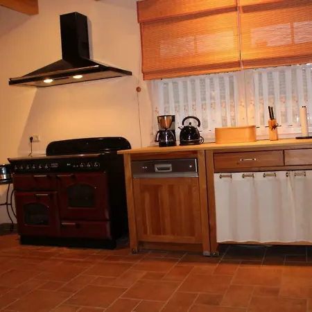 Ferienhaus Boddensurfer 4b Tatil Evi Pruchten